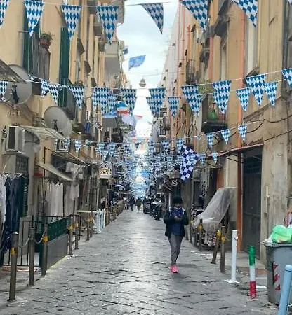 Cristina's נאפולי